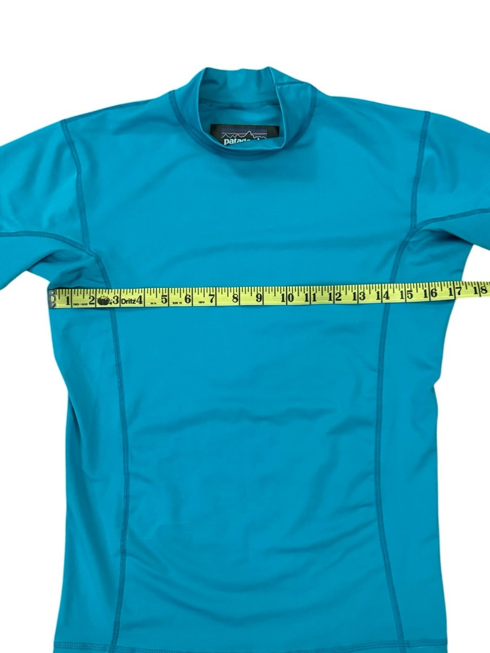 Patagonia Teal Blue Fitted Rash Guard Swim Top Surf UPF Athletic Women’s Large - Picture 5 of 8
